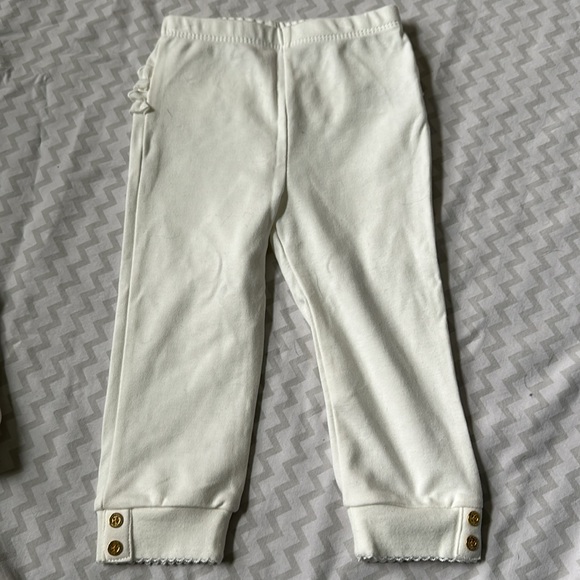 Baby Girls 18M Long Sleeve Ruffled Fleece Sweatshirt & Matching Jogger Pant Set - Picture 11 of 12